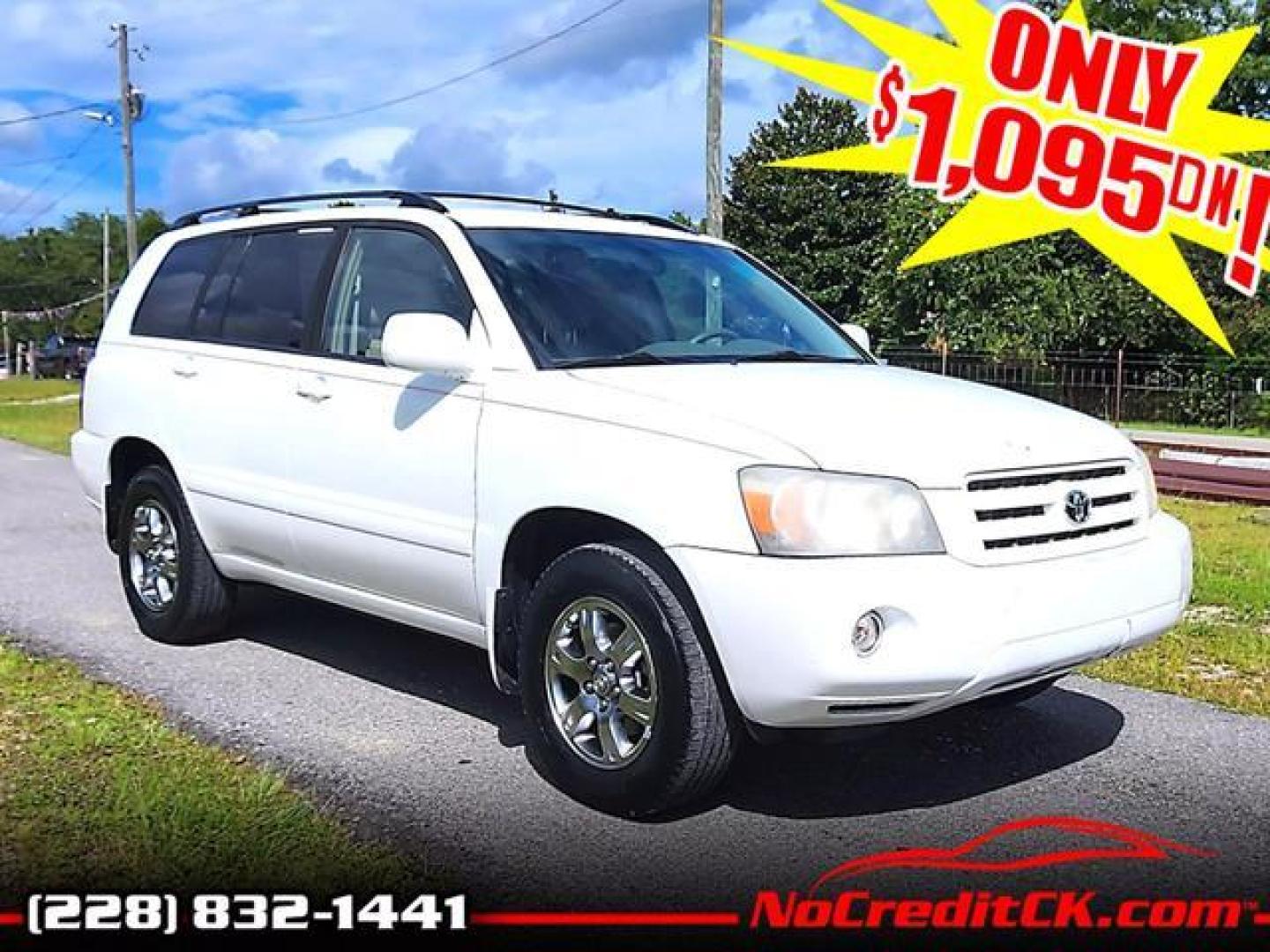 2005 White /Beige Toyota Highlander Sport Utility 4D (JTEGP21A750) with an 3.3L V6 DOHC 24V engine, Automatic transmission, located at 18001 Kellogg Rd, Saucier, MS, 39574, (228) 832-1441, 139.421463, -76.641457 - '' WOW!! '' 2005 TOYOTA HIGHLANDER SPORT ~ V6, 2-Owners, Clean Carfax, Well Maintained!*** NO CREDIT CHECK *** All you need is proof of income, proof of residence, valid drivers license and insurance on the car before you leave the lot! No credit check ever!! Only $1,095 DN - or buy it for $5,695.Gi - Photo#0