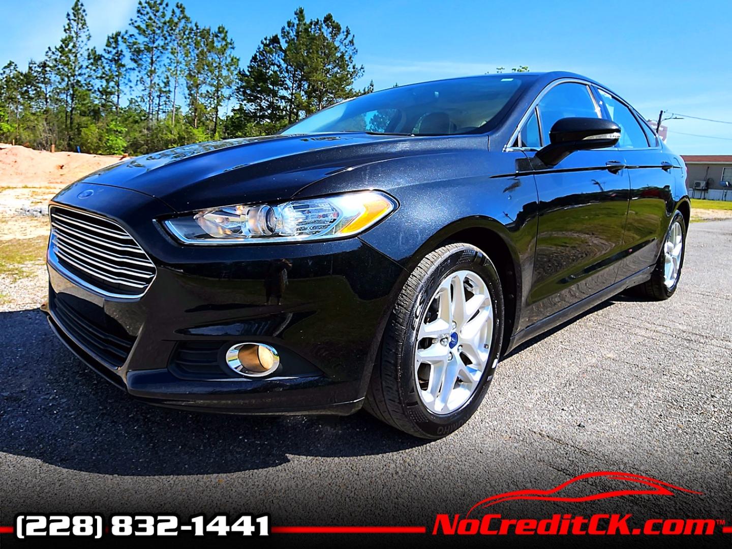 2013 Black Ford Fusion SE (3FA6P0HR3DR) with an 1.6L L4 DOHC 16V engine, Automatic transmission, located at 18001 Kellogg Rd, Saucier, MS, 39574, (228) 832-1441, 139.421463, -76.641457 - Photo#0