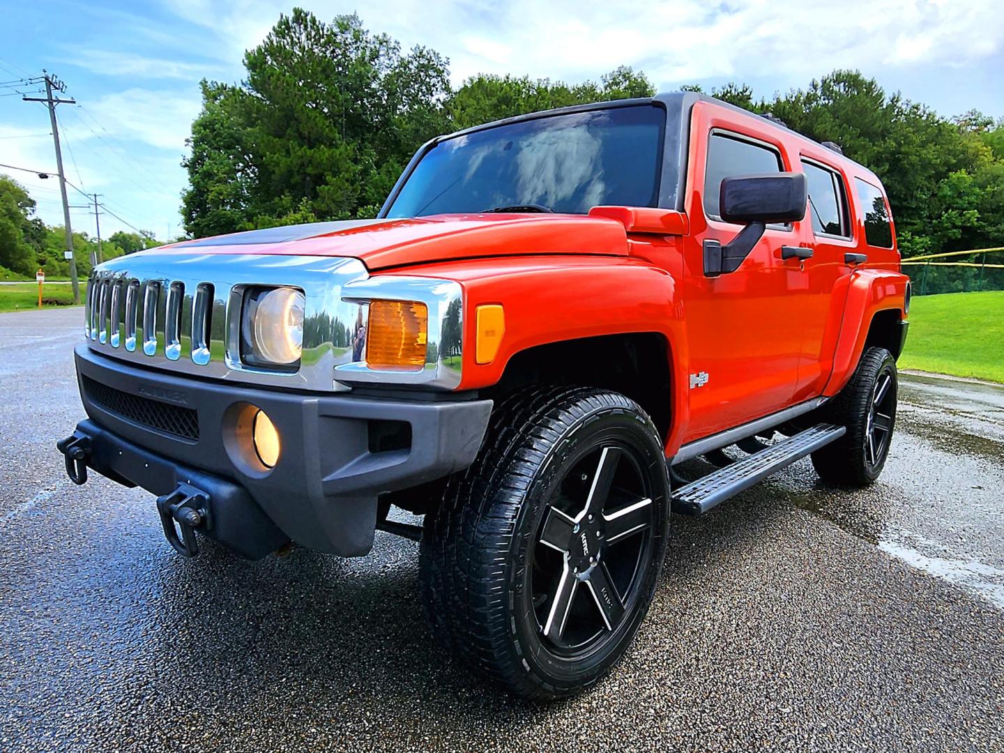 2008 Red Hummer H3 Base (5GTEN13E188) with an 3.7L L5 DOHC 20V engine, AUTOMATIC transmission, located at 18001 Kellogg Rd, Saucier, MS, 39574, (228) 832-1441, 39.421459, -76.641457 - Photo#8