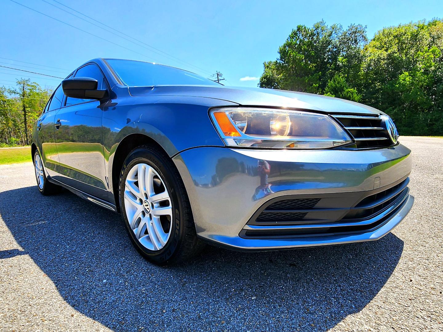 2015 Grey Volkswagen Jetta S (3VW2K7AJ0FM) with an 2.0L L4 DOHC 20V engine, Automatic transmission, located at 18001 Kellogg Rd, Saucier, MS, 39574, (228) 832-1441, 39.421459, -76.641457 - Photo#1