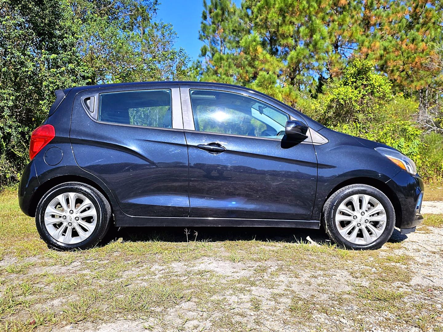 2016 Black Chevrolet Spark 1LT CVT (KL8CD6SA1GC) with an 1.4L L4 16V DOHC engine, CVT transmission, located at 18001 Kellogg Rd, Saucier, MS, 39574, (228) 832-1441, 139.421463, -76.641457 - Photo#3