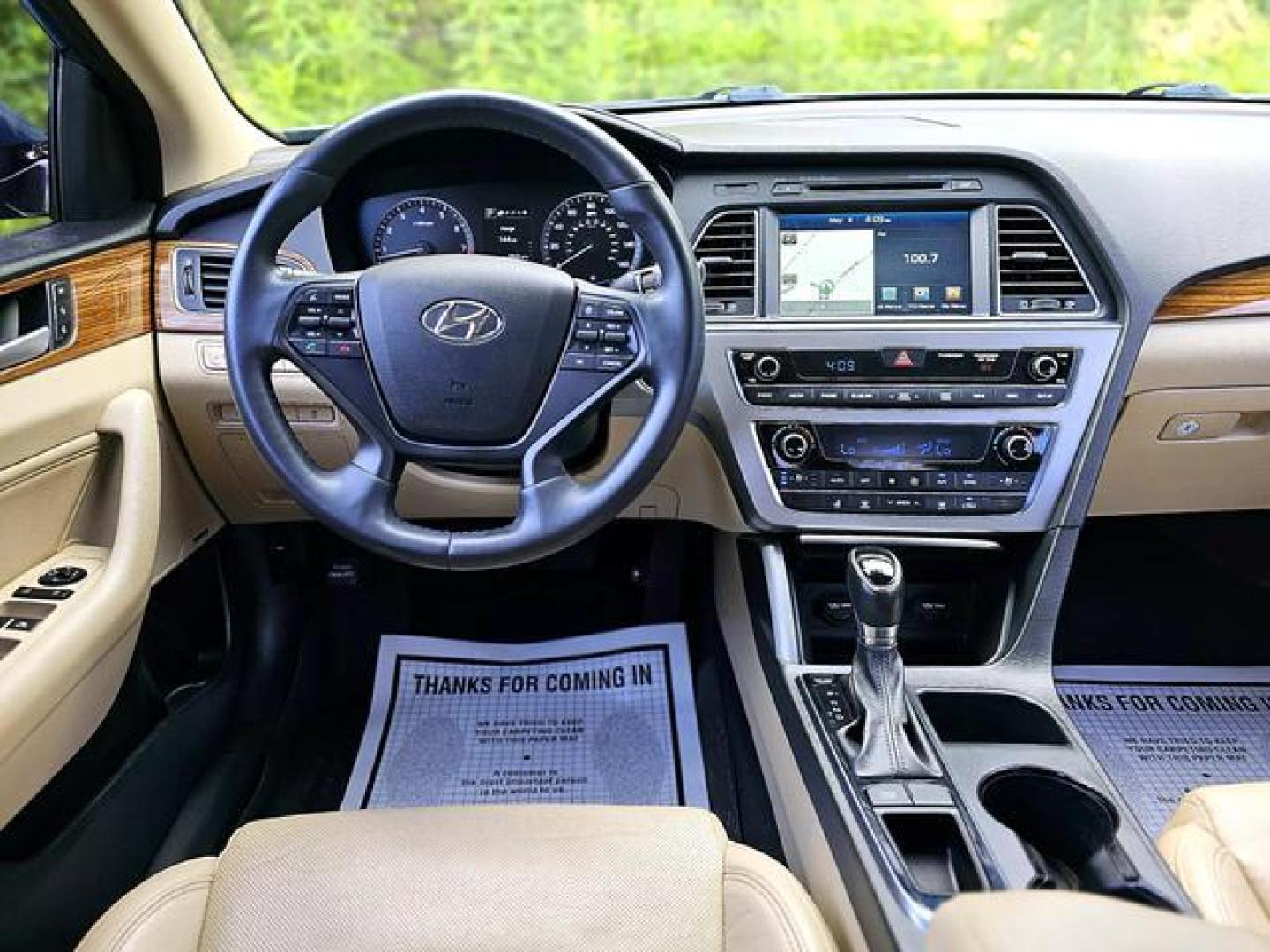 2015 Blue /Beige Hyundai Sonata Limited Sedan 4D (5NPE34AF6FH) with an 2.4L L4 DOHC 16V engine, Auto, 6-Spd w/Shiftronic and Drive Mode Select transmission, located at 18001 Kellogg Rd, Saucier, MS, 39574, (228) 832-1441, 139.421463, -76.641457 - Photo#11