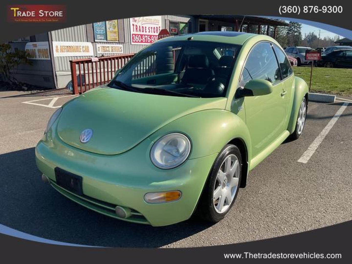 2003 Green /Black Volkswagen New Beetle GLS Hatchback Coupe 2D (3VWCD21C33M) , Manual, 5-Spd transmission, located at 18001 Kellogg Rd, Saucier, MS, 39574, (228) 832-1441, 39.421459, -76.641457 - Photo#0