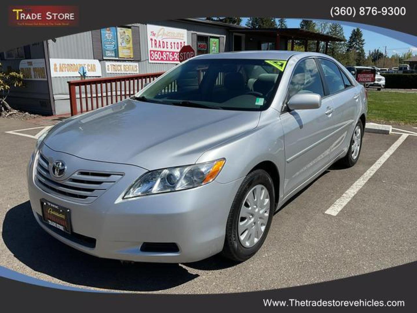 2009 Silver /Gray Toyota Camry LE Sedan 4D (4T4BE46K59R) , Automatic, 5-Spd w/Overdrive transmission, located at 18001 Kellogg Rd, Saucier, MS, 39574, (228) 832-1441, 39.421459, -76.641457 - **Dealer Statement: The Trade Store offers the nicest previously owned inventory you'll find of cars, vans, trucks and more. We offer many banks, credit unions and special financing options to fit your needs regardless of your credit, as well as sourcing of specific vehicles for qualified custom - Photo#0