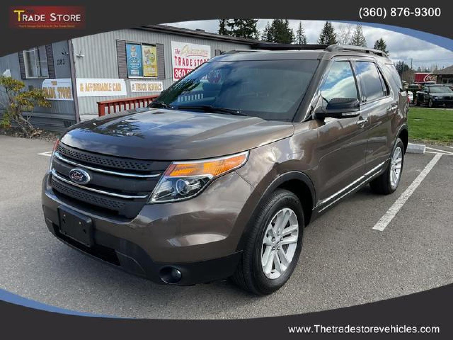 2015 Brown /Black Ford Explorer XLT Sport Utility 4D (1FM5K8D8XFG) , Auto, 6-Spd SelectShift transmission, located at 18001 Kellogg Rd, Saucier, MS, 39574, (228) 832-1441, 39.421459, -76.641457 - Photo#0