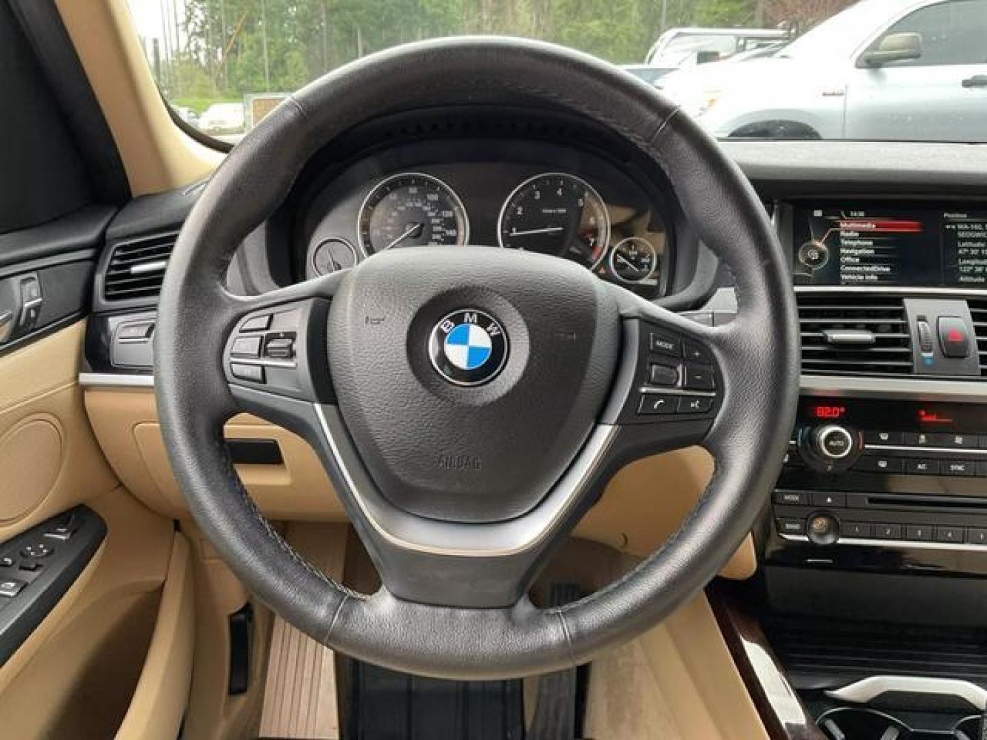 2016 White /Beige BMW X3 xDrive28i Sport Utility 4D (5UXWX9C58G0) , Auto, 8-Spd Stptrnc Spt transmission, located at 18001 Kellogg Rd, Saucier, MS, 39574, (228) 832-1441, 39.421459, -76.641457 - Photo#13