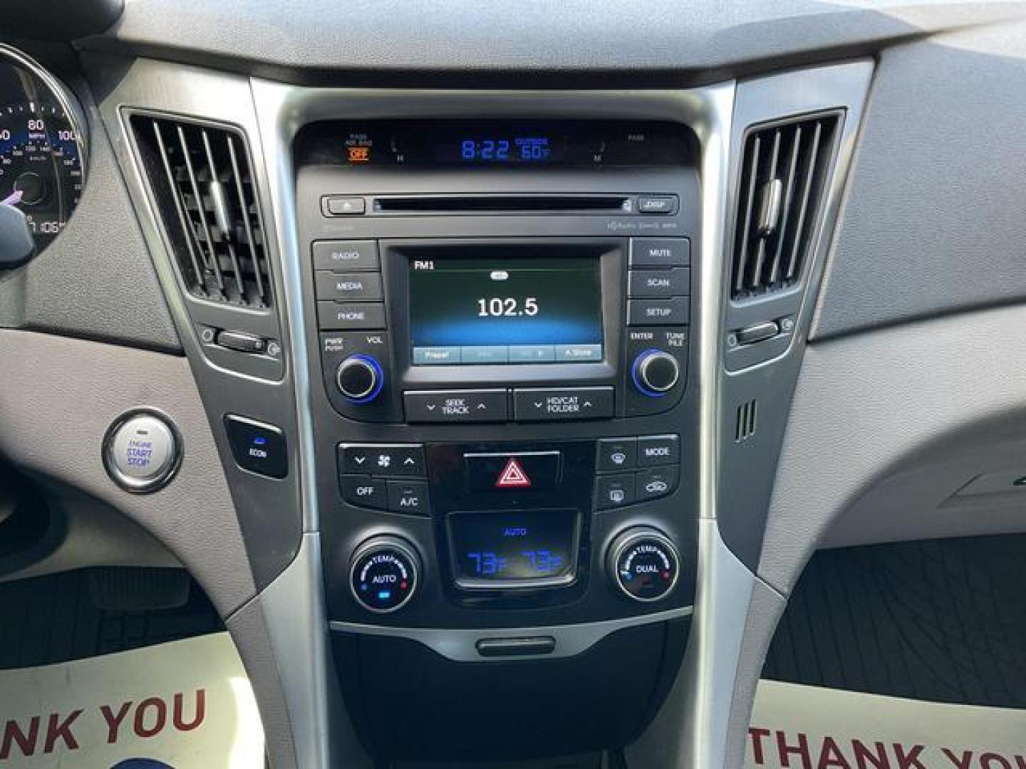 2015 Blue /Gray Hyundai Sonata Hybrid Limited Sedan 4D (KMHEC4A4XFA) , Auto, 6-Spd w/Shiftronic and Drive Mode Select transmission, located at 18001 Kellogg Rd, Saucier, MS, 39574, (228) 832-1441, 39.421459, -76.641457 - Photo#16