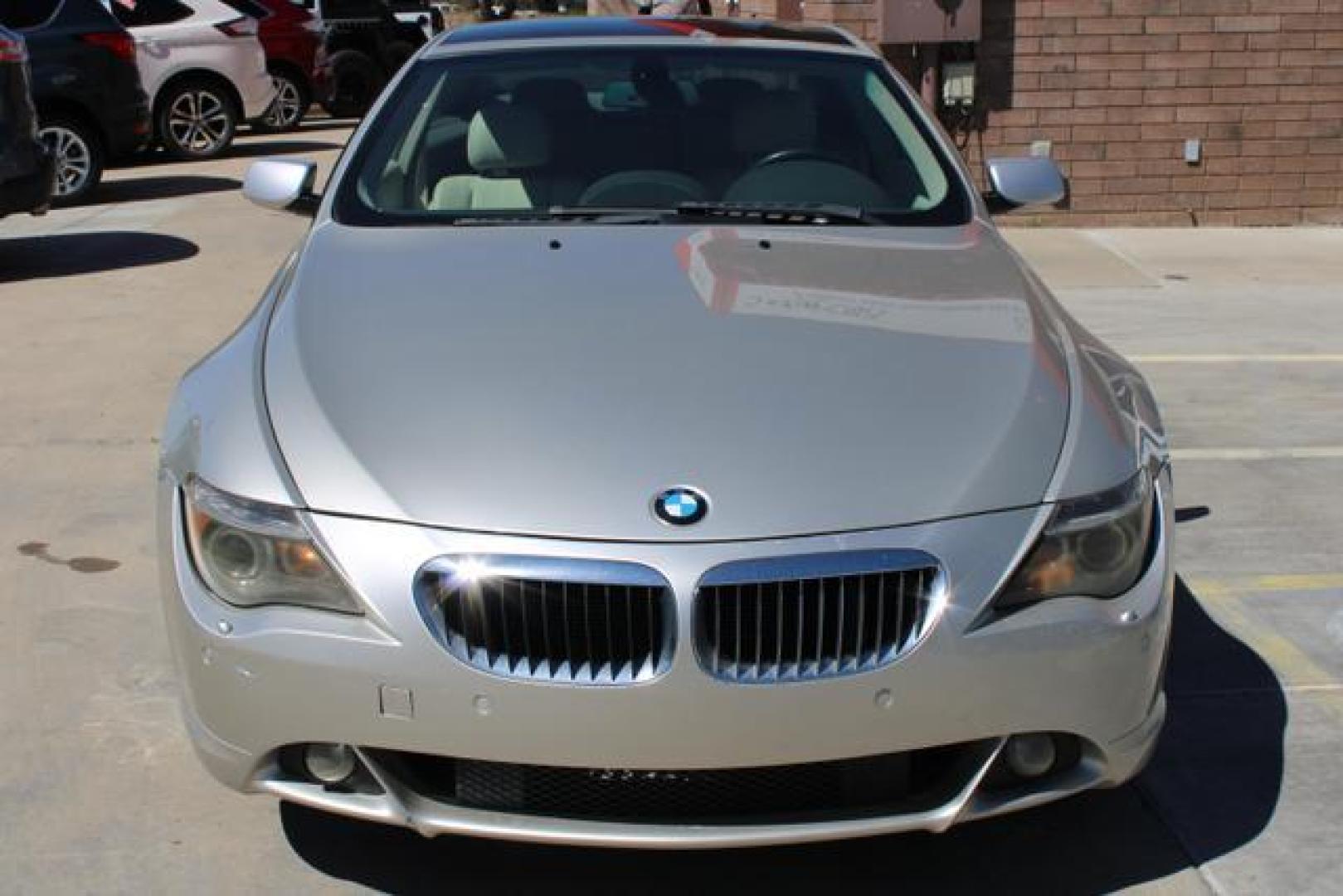 2005 Mineral Silver Metallic /Cream Beige BMW 6 Series 645Ci Coupe 2D (WBAEH73465B) , Automatic transmission, located at 18001 Kellogg Rd, Saucier, MS, 39574, (228) 832-1441, 39.421459, -76.641457 - Photo#11