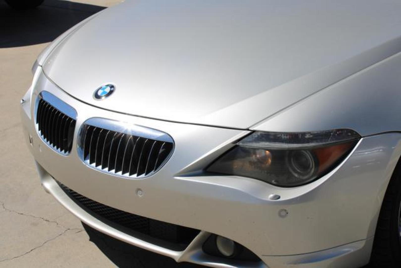 2005 Mineral Silver Metallic /Cream Beige BMW 6 Series 645Ci Coupe 2D (WBAEH73465B) , Automatic transmission, located at 18001 Kellogg Rd, Saucier, MS, 39574, (228) 832-1441, 39.421459, -76.641457 - Photo#15