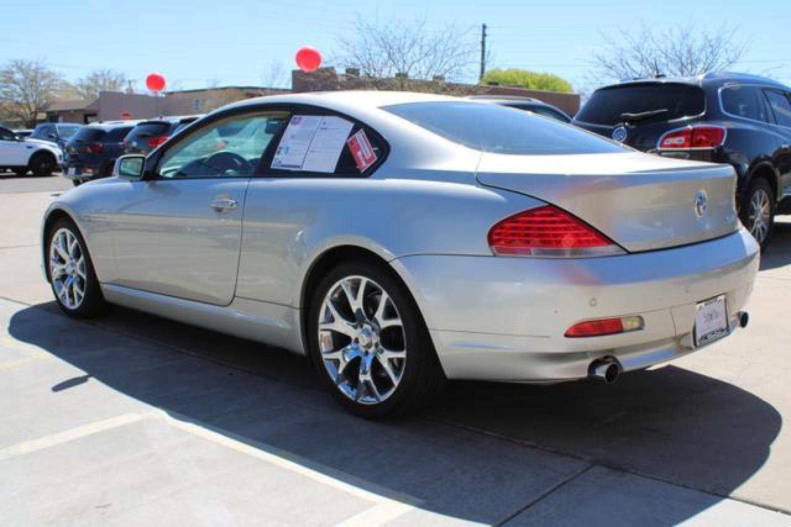 2005 Mineral Silver Metallic /Cream Beige BMW 6 Series 645Ci Coupe 2D (WBAEH73465B) , Automatic transmission, located at 18001 Kellogg Rd, Saucier, MS, 39574, (228) 832-1441, 39.421459, -76.641457 - Photo#2