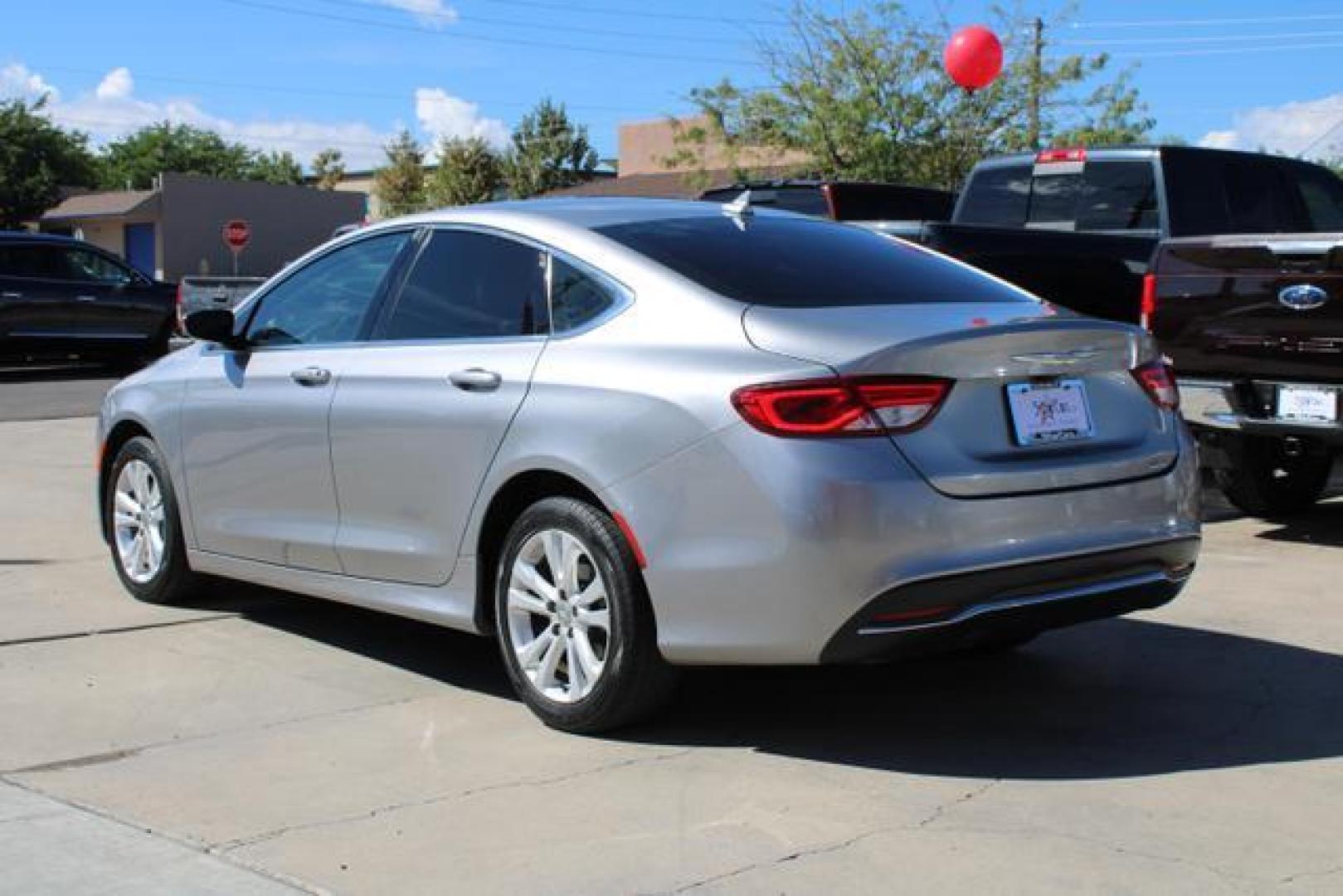 2016 Silver /Black Chrysler 200 Limited Platinum Sedan 4D (1C3CCCAB5GN) , Automatic, 9-Spd transmission, located at 18001 Kellogg Rd, Saucier, MS, 39574, (228) 832-1441, 39.421459, -76.641457 - Photo#2