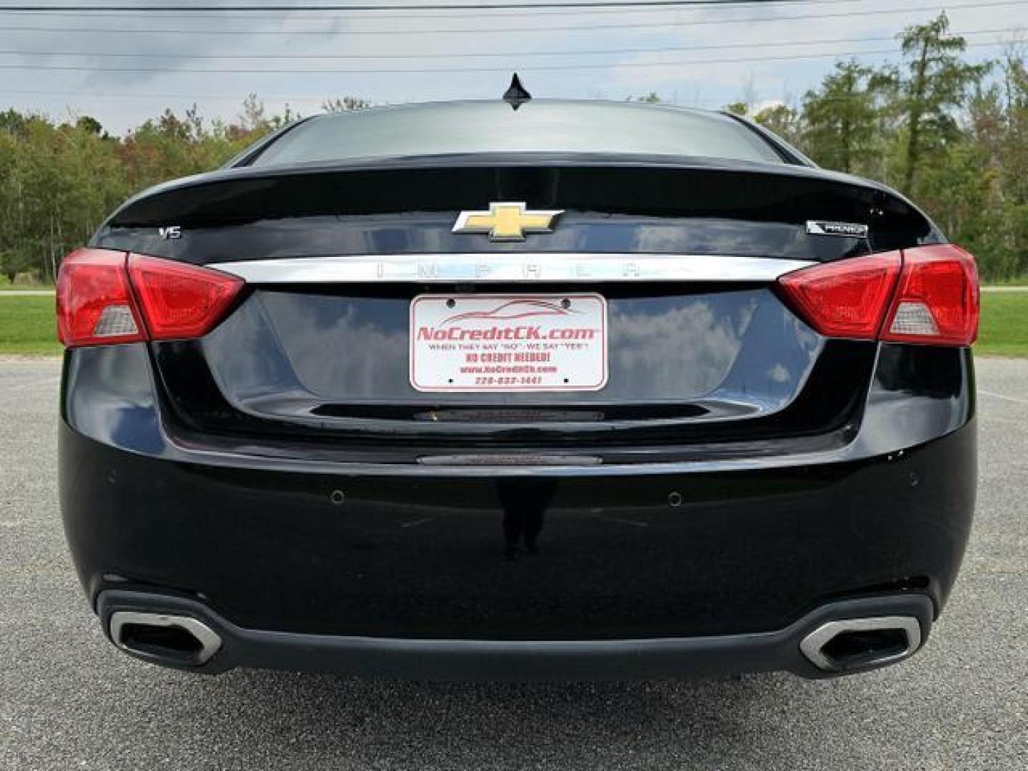 2017 Black /Black Chevrolet Impala Premier Sedan 4D (2G1145S3XH9) , Auto, 6-Spd Overdrive transmission, located at 18001 Kellogg Rd, Saucier, MS, 39574, (228) 832-1441, 139.421463, -76.641457 - Photo#6