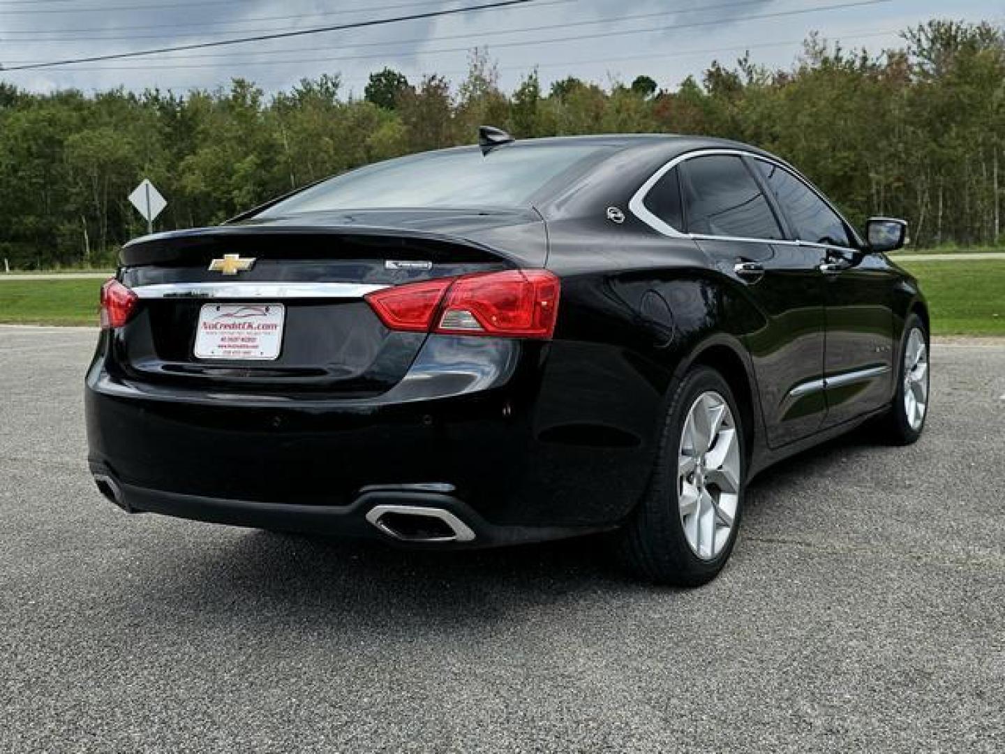 2017 Black /Black Chevrolet Impala Premier Sedan 4D (2G1145S3XH9) , Auto, 6-Spd Overdrive transmission, located at 18001 Kellogg Rd, Saucier, MS, 39574, (228) 832-1441, 139.421463, -76.641457 - Photo#7