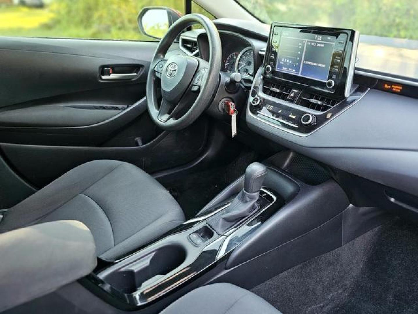 2020 Toyota Corolla LE Sedan 4D (JTDEPRAE3LJ) , Automatic, CVTi-S transmission, located at 18001 Kellogg Rd, Saucier, MS, 39574, (228) 832-1441, 139.421463, -76.641457 - Photo#20