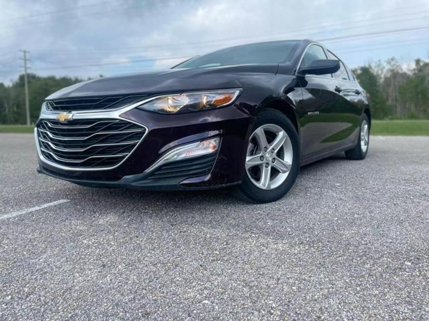 2021 Chevrolet Malibu LS Sedan 4D (1G1ZB5ST4MF) , Automatic, CVT transmission, located at 18001 Kellogg Rd, Saucier, MS, 39574, (228) 832-1441, 139.421463, -76.641457 - Photo#3