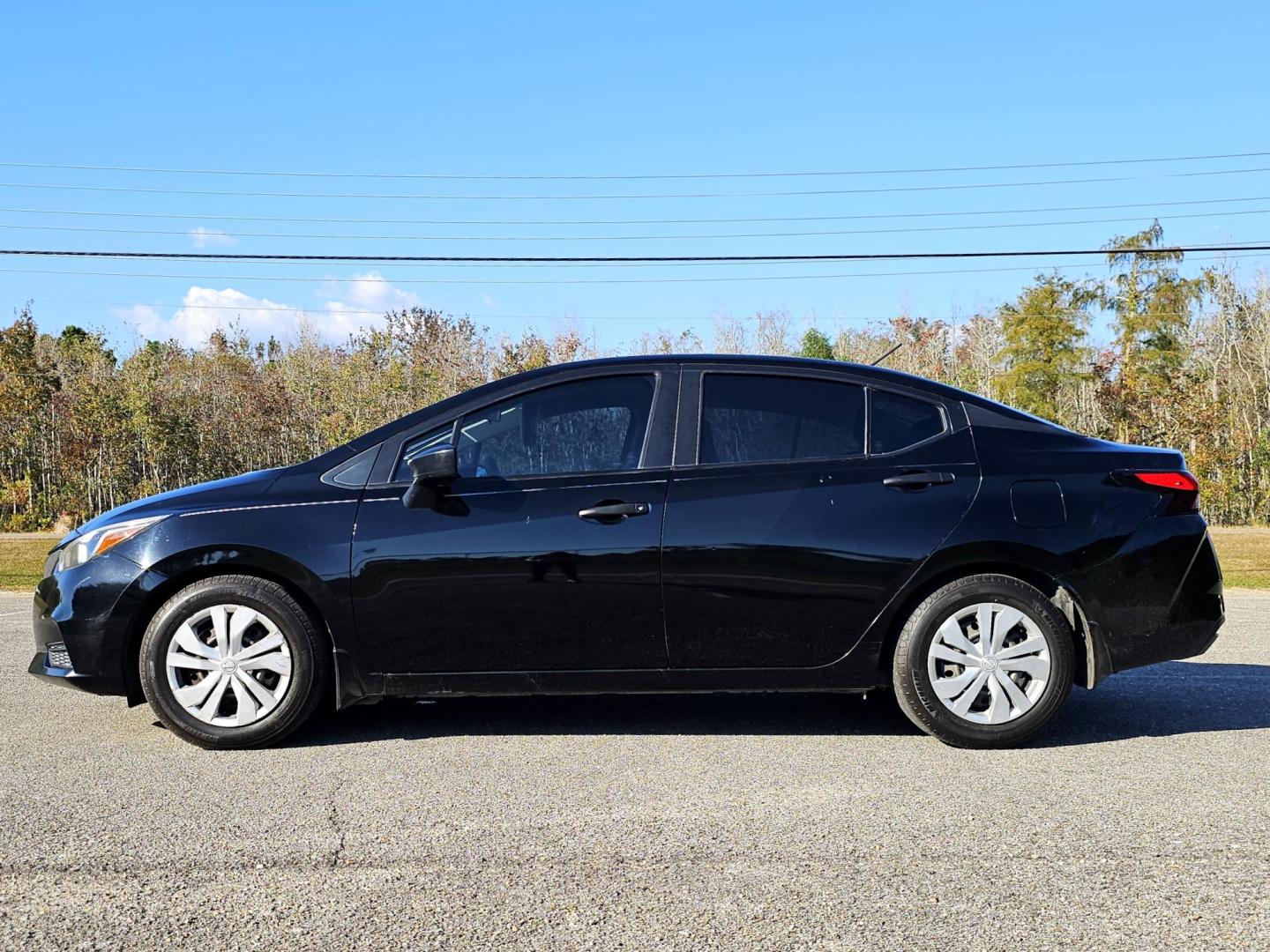 2020 Black /Black Nissan Versa S Sedan 4D (3N1CN8DV5LL) with an automatic engine, Automatic, CVT w/Xtronic transmission, located at 18001 Kellogg Rd, Saucier, MS, 39574, (228) 832-1441, 139.421463, -76.641457 - 2020 NISSAN VERSA S LIMITED NO CREDIT CHECK * NO TURN DOWN'S **Bad Credit No Problem!***No Credit No Problem***Repossession No Problem***Taxes and Tags Included*** $2,300 DOWN cash or trade* LOW MILES 52,961 *FREE 12 Months Dealer Limited Warranty Service Contract***FREE 12 Months, Dealer Oil Chan - Photo#7