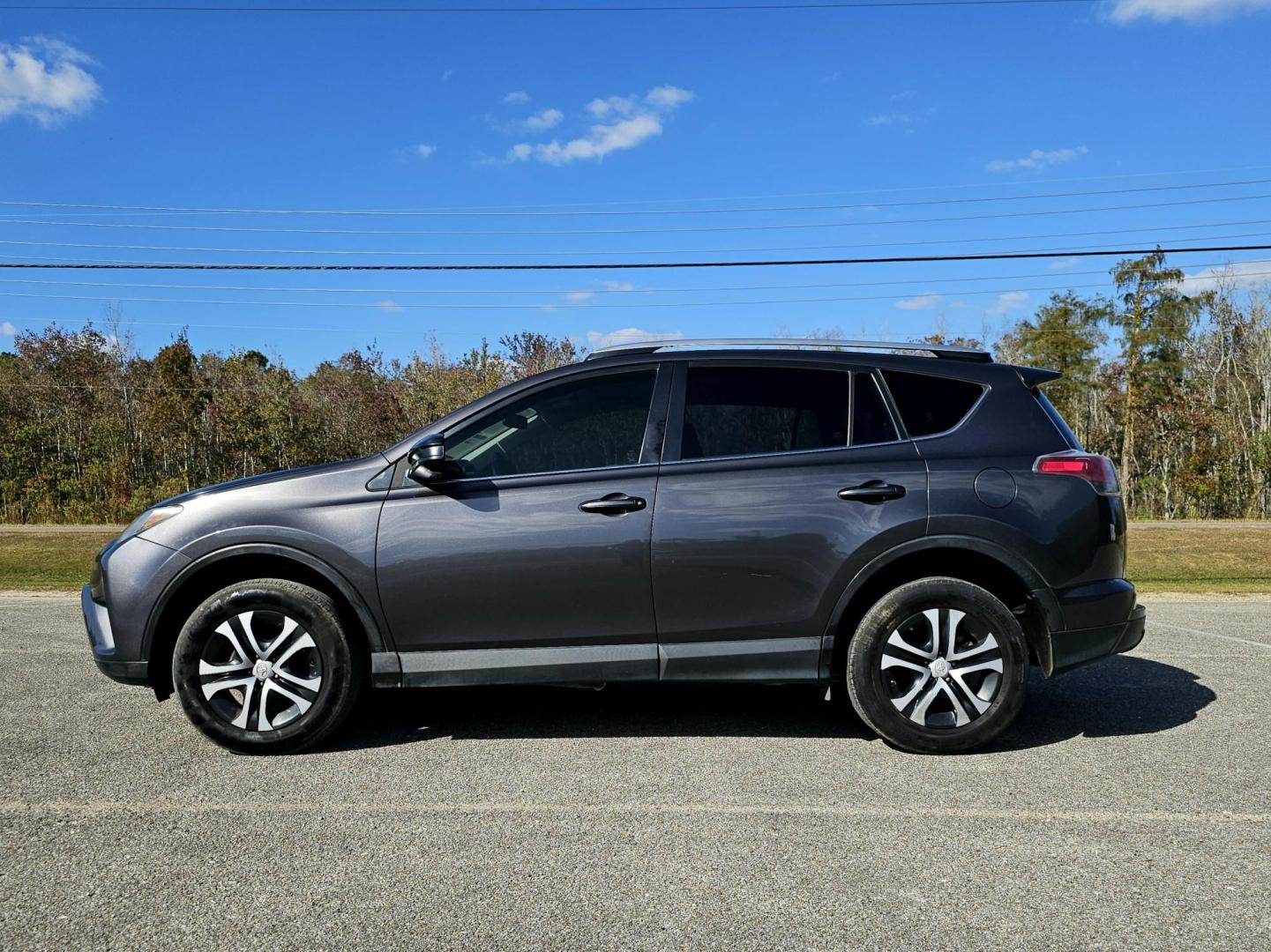 2016 Toyota RAV4 LE Sport Utility 4D (JTMZFREV5GJ) , Automatic, 6-Spd transmission, located at 18001 Kellogg Rd, Saucier, MS, 39574, (228) 832-1441, 139.421463, -76.641457 - $695. DOWN* $269. MONTHLY* E-Z FINANCING*!! 2016 Toyota RAV4 LE Sport Utility SUPER SHARP!! 1-Owners, Well Maintained, Great Value, CARFAX APPROVED, CARFAX REPORTS NO ACCIDENTS REPORTED, LOW DOWN PAYMENT, SKIP YOUR FIRST PAYMENT, IRON CLAD Warranty, AND MUCH MORE !! We have ALL TYPES OF FINANCING O - Photo#6