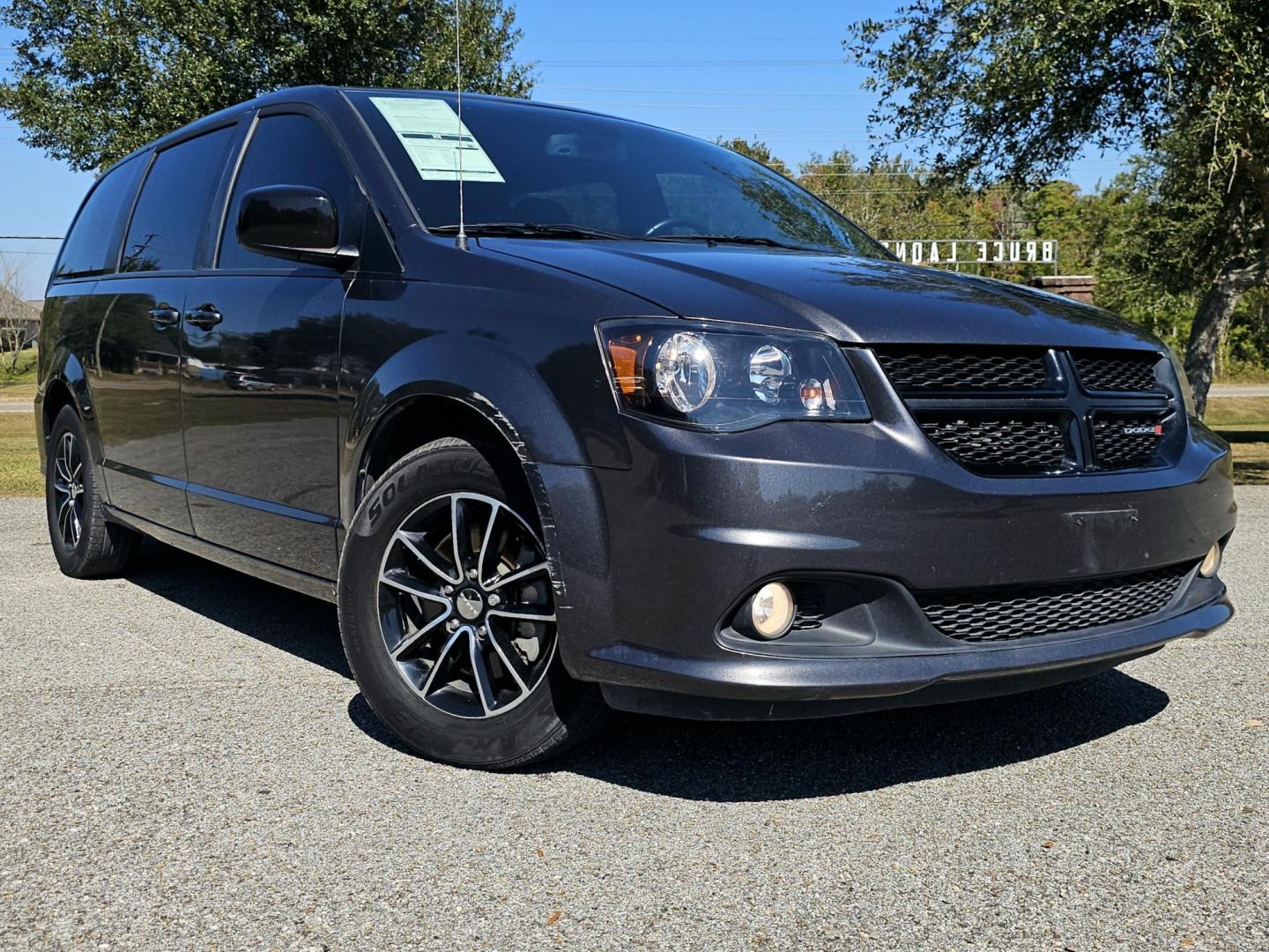 2019 Grey /BLACK Dodge Grand Caravan SE Plus (2C4RDGBG4KR) with an 3.6L V6 DOHC 24V engine, 6A transmission, located at 18001 Kellogg Rd, Saucier, MS, 39574, (228) 832-1441, 139.421463, -76.641457 - Photo#0