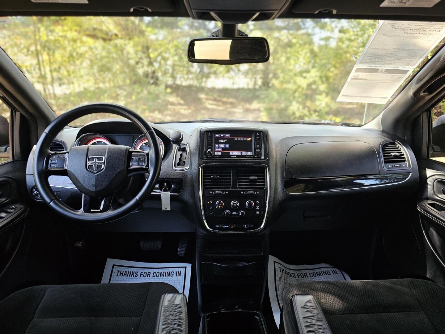 2019 Grey /BLACK Dodge Grand Caravan SE Plus (2C4RDGBG4KR) with an 3.6L V6 DOHC 24V engine, 6A transmission, located at 18001 Kellogg Rd, Saucier, MS, 39574, (228) 832-1441, 139.421463, -76.641457 - Photo#15