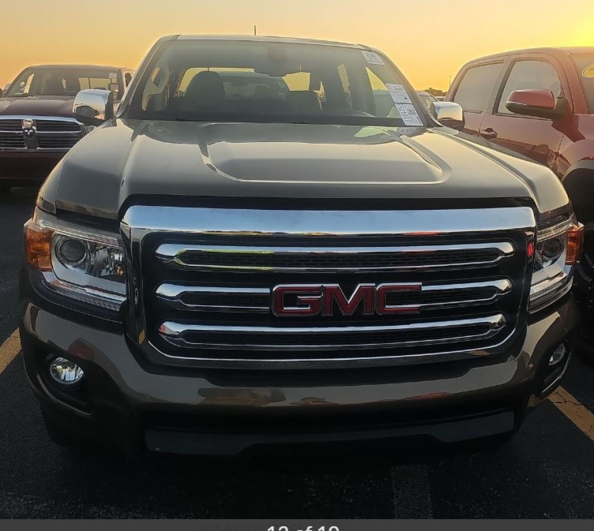 2015 BRONZE GOLD /BEIGE LEATHER GMC Canyon SLT Crew Cab 2WD Short Box (1GTG5CE37F1) with an 3.6L V6 DOHC 24V engine, 6-Speed Automatic transmission, located at 18001 Kellogg Rd, Saucier, MS, 39574, (228) 832-1441, 139.421463, -76.641457 - 2015 GMC Canyon SLE 4DOOR 2WD FUEL SAVER, EXTREMELY WELL MAINTAINED, HIGHWAY MILES, CARFAX CHECKED OUT, DEALER SERVICED, OUR SERVICE TECH HAS INSPECTED THIS CAR AND CHECKED IT OUT. GREAT EZ FAST FINANCING, BOOK VALUE $25,700. BUY IT NOW $20,989.00.. AND OUR LEANDING BANK FINANCING GETS YOU ROLLI - Photo#8