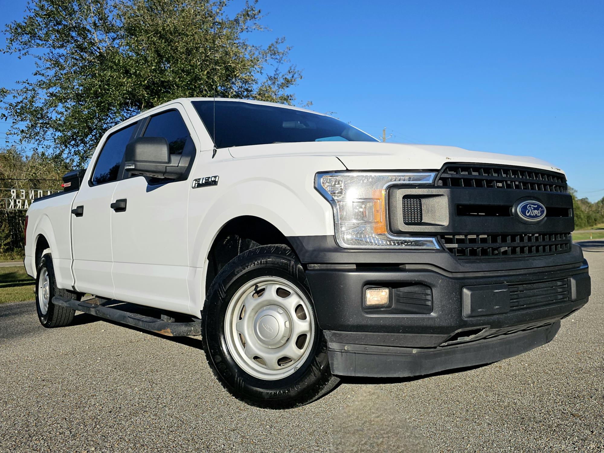 photo of 2019 FORD F-150 XL CREWCAB 2WD