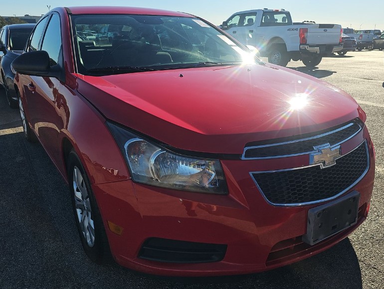 photo of 2014 CHEVROLET CRUZE LS 