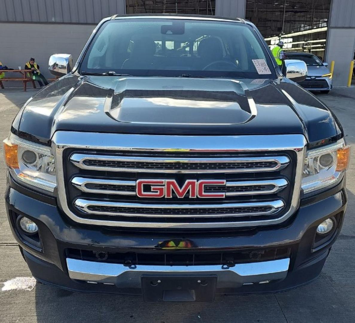 2016 Black GMC Canyon SLT Crew Cab 4WD (1GTG6DE39G1) with an 3.6L V6 DOHC 24V engine, 6A transmission, located at 18001 Kellogg Rd, Saucier, MS, 39574, (228) 832-1441, 139.421463, -76.641457 - 2016 GMC Canyon SLT 4DR, 4X4, Four-Wheel Drive, Preferred Equipment Package, Navigation System, Keyless Entry, Fog Lights, Leather Seats, Heated Seats, 18 Inch Wheels, Alloy Wheels, Intellilink, and Bose Sound System, ALL HWY MILES SUPER CLEAN EXTREMELY WELL MAINTAINED, HIGHWAY MILES, CARFAX CHEC - Photo#10